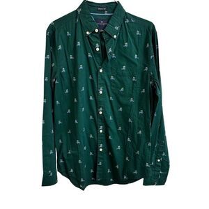 American Eagle Hunter Green Button Down Shirt Blue Car Christmas Trees Small NEW